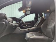 Mercedes-Benz E Class 2.0 E 300 AMG Line de Auto 4dr 53