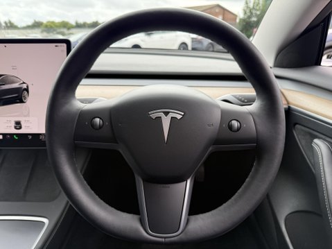 Tesla Model 3 Saloon 4dr Electric Auto RWD (241 bhp) 34