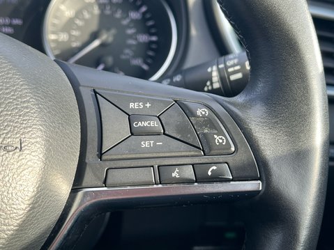 Nissan Qashqai DIG-T N-MOTION DCT 30