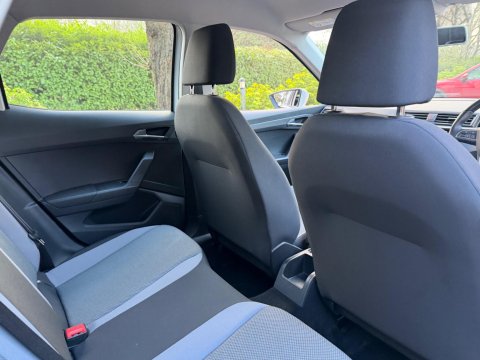 SEAT Arona 1.0 TSI SE Technology DSG Euro 6 (s/s) 5dr 23