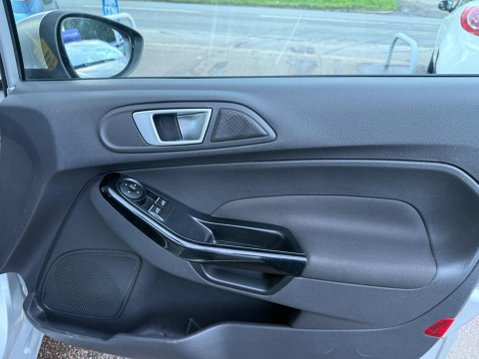 Ford Fiesta 1.25 Zetec Euro 5 5dr 24