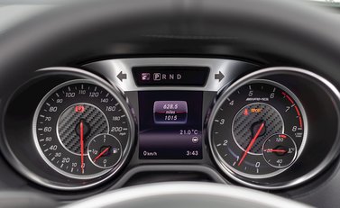 Mercedes-Benz SL Class SL63 19