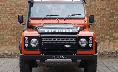 Land Rover 90 Adventure 23