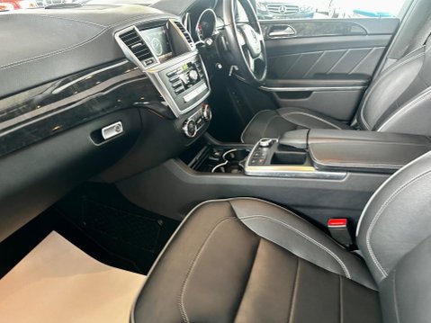 Mercedes-Benz GL Class 3.0 GL350 V6 BlueTEC AMG Sport G-Tronic+ 4WD Euro 6 (s/s) 5dr 90