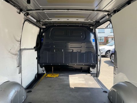 Mercedes-Benz Vito 1.7 Vito 110 CDI LONG WHEEL BASE SPORT STYLING 35