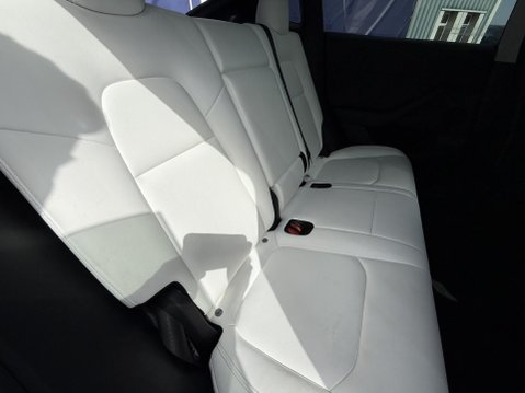 Tesla Model Y (Dual Motor) Performance SUV 5dr Electric Auto 4WDE (426 bhp) 21