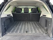 Land Rover Discovery D300 HSE Panel Van - Rear Seat Conversion / Black Pack 12