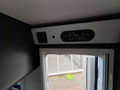 Swift Ascari 384 2025 REGISTERED - AS NEW 10