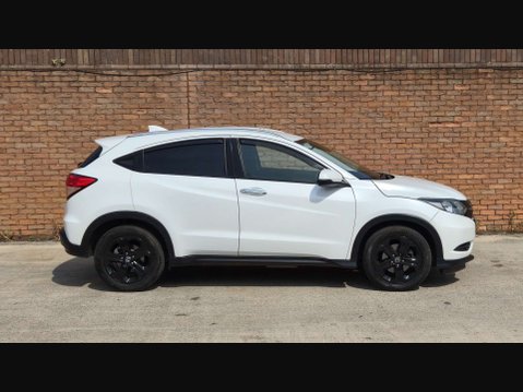 Honda HR-V 1.5 HR-V SE Navi i-VTec CVT 5dr 15