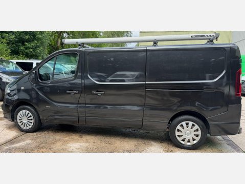 Vauxhall Vivaro 1.6 CDTi 2900 BiTurbo ecoFLEX Sportive Panel Van 5dr Diesel Manual L2 H1 Eu 15