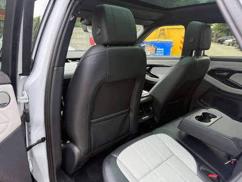 Land Rover Range Rover Evoque 2.0 Range Rover Evoque First Edition D Auto 4WD 5dr 17
