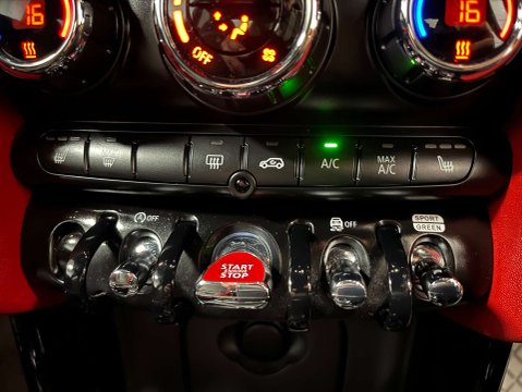 Mini Hatch 2.0 John Cooper Works 3dr 25
