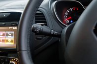 Renault Captur ICONIC TCE 17