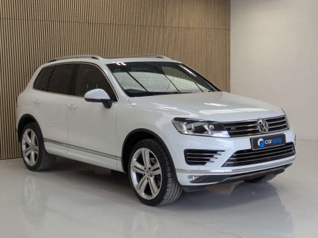 Volkswagen Touareg 3.0 Touareg V6 R-Line+ TDI BlueMotion Technology Auto 4WD 5dr 4