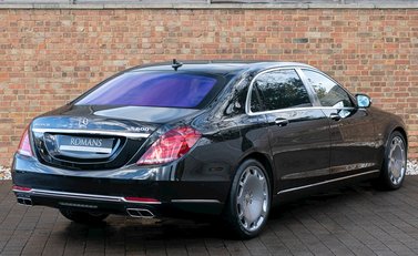 Mercedes-Benz M Class S600 7
