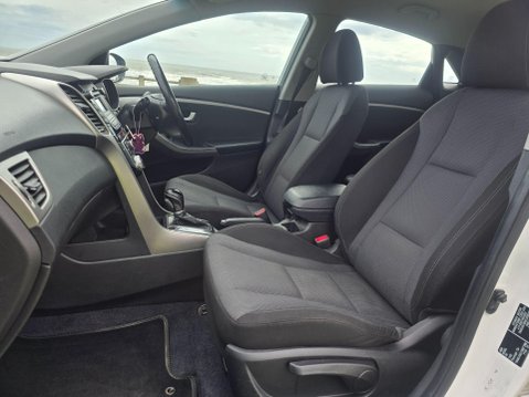 Hyundai i30 1.6 SE Auto Euro 6 5dr 43
