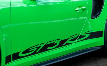 Porsche 911 GT3 RS (991.2) 34