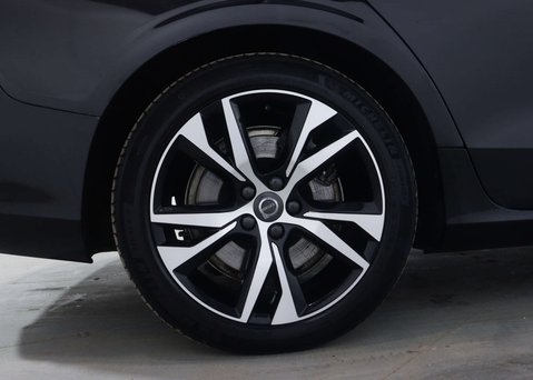 Volvo V60 2.0 V60 R-Design T6 Recharge AWD Auto 4WD 5dr 14