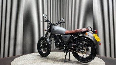 WK Bikes Scrambler 2023 ONLY 5K 1 OWNER MOT AUGUST 2027 LEARNER 125CC 6