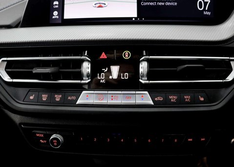 BMW 1 Series 1.5 118I M Sport Auto 5dr 31