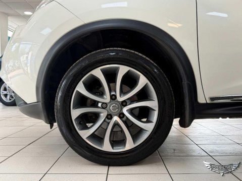 Nissan Juke 1.2 DIG-T Tekna Euro 6 (s/s) 5dr 68