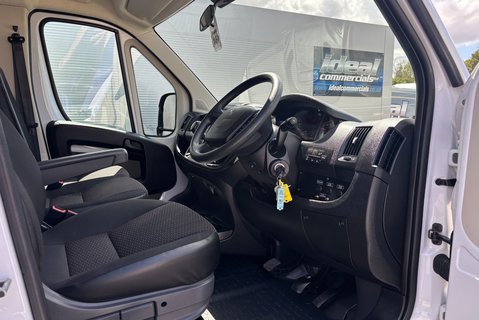 Peugeot Boxer 335 L3 140 ps Drop & Go AKFS Lo Loader - Air Con 18