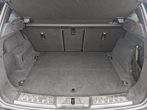 Land Rover Range Rover Evoque R-DYNAMIC S 18