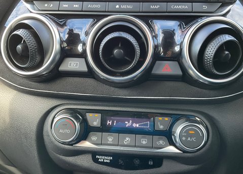 Nissan Juke TEKNA PLUS 19