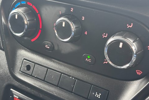 Iveco Daily 70C18D Crew Cab Dropside with Hiab X-Hiduo 062 Crane 22