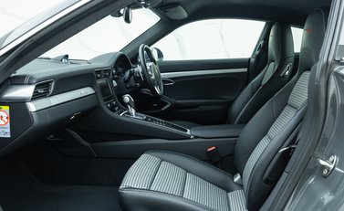 Porsche 911 50th Anniversary Edition (991) 15