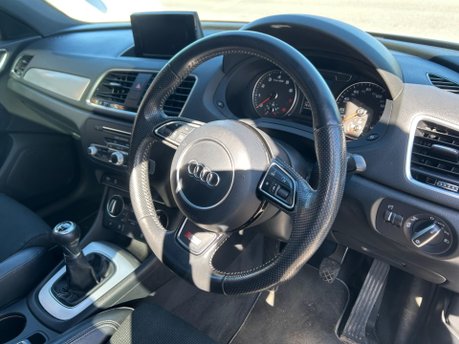 Audi Q3 TFSI S LINE NAVIGATION 21