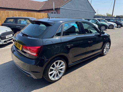 Audi A1 SPORTBACK TFSI S LINE 2