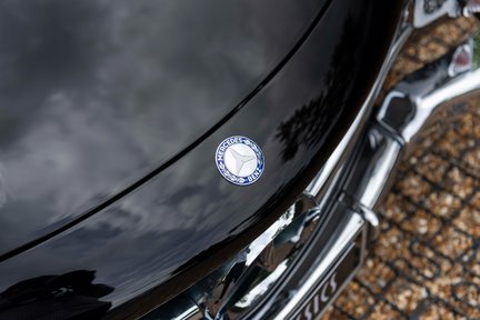 Mercedes-Benz 300 SL Gullwing 12