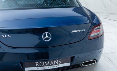 Mercedes-Benz SLS AMG 29