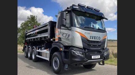 Custom-built IVECO X-WAY 8x4 Tridem for FCH’s