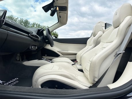 Ferrari 458 SPIDER DCT 58