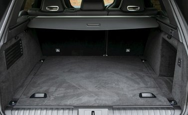 Land Rover Range Rover Sport 5.0 SVR 34