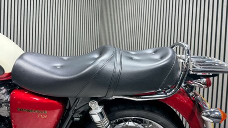 Triumph Bonneville 2012 ONLY 13K STUNNING EXAMPLE MOT WARRANTY 865CC 18