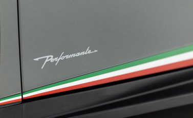 Lamborghini Huracan LP 640-4 PERFORMANTE 20