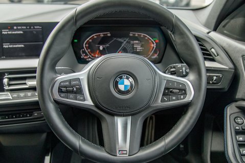 BMW 1 Series 118I M SPORT 14