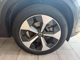 Volvo XC40 2.0 B4 MHEV Plus Dark DCT Auto Euro 6 (s/s) 5dr 25