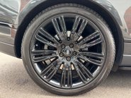 Land Rover Range Rover 4.4 SD V8 Autobiography SUV 5dr Diesel Auto 4WD Euro 6 (s/s) (339 ps) 26