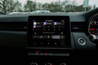 Renault Clio ICONIC TCE 25