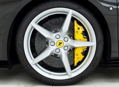 Ferrari F8 Tributo 8