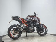 KTM Duke 2018 26K RUNNING PROJECT BIKE SPARES OR REPAIR 125CC NAKED 2