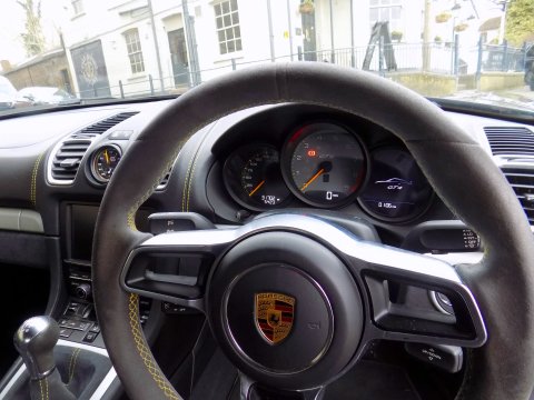 Porsche Cayman GT4 981 3.8 14