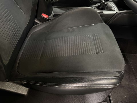 Ford Focus 2.3 Focus ST 5dr 9