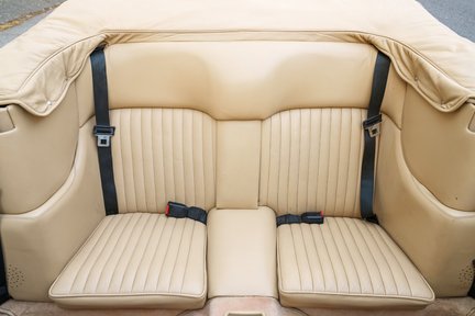 Aston Martin V8 Volante EFi 27