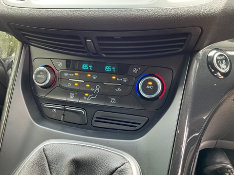 Ford Kuga TITANIUM TDCI 15