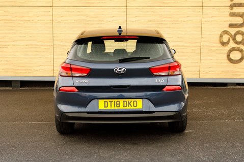 Hyundai i30 CRDI SE NAV 6